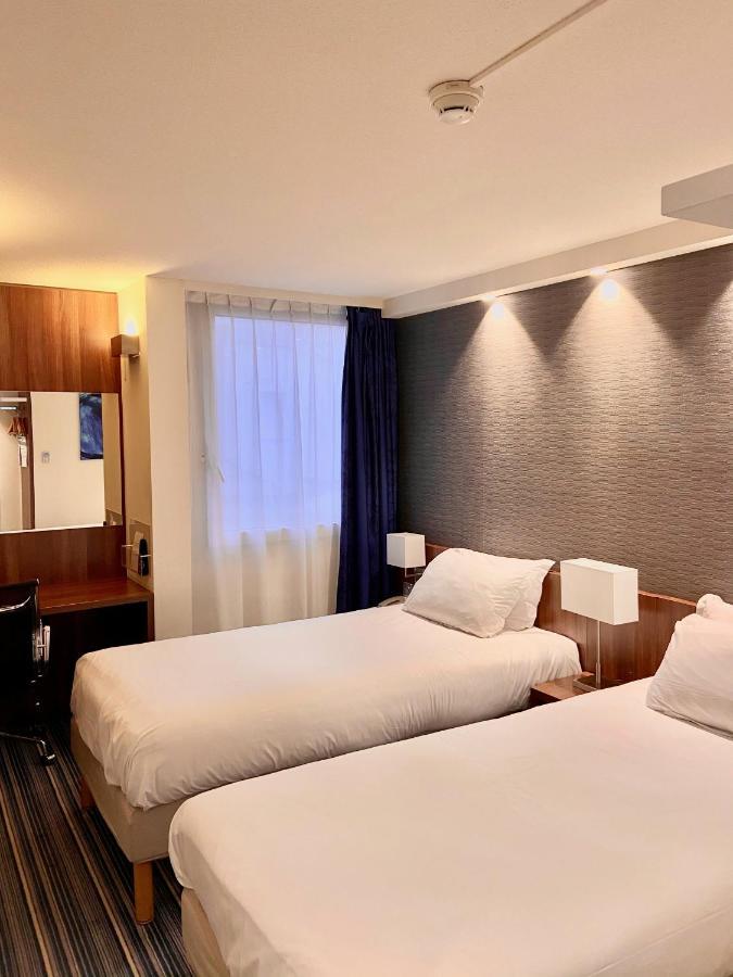 Holiday Inn Express Lille Centre By Ihg Екстериор снимка
