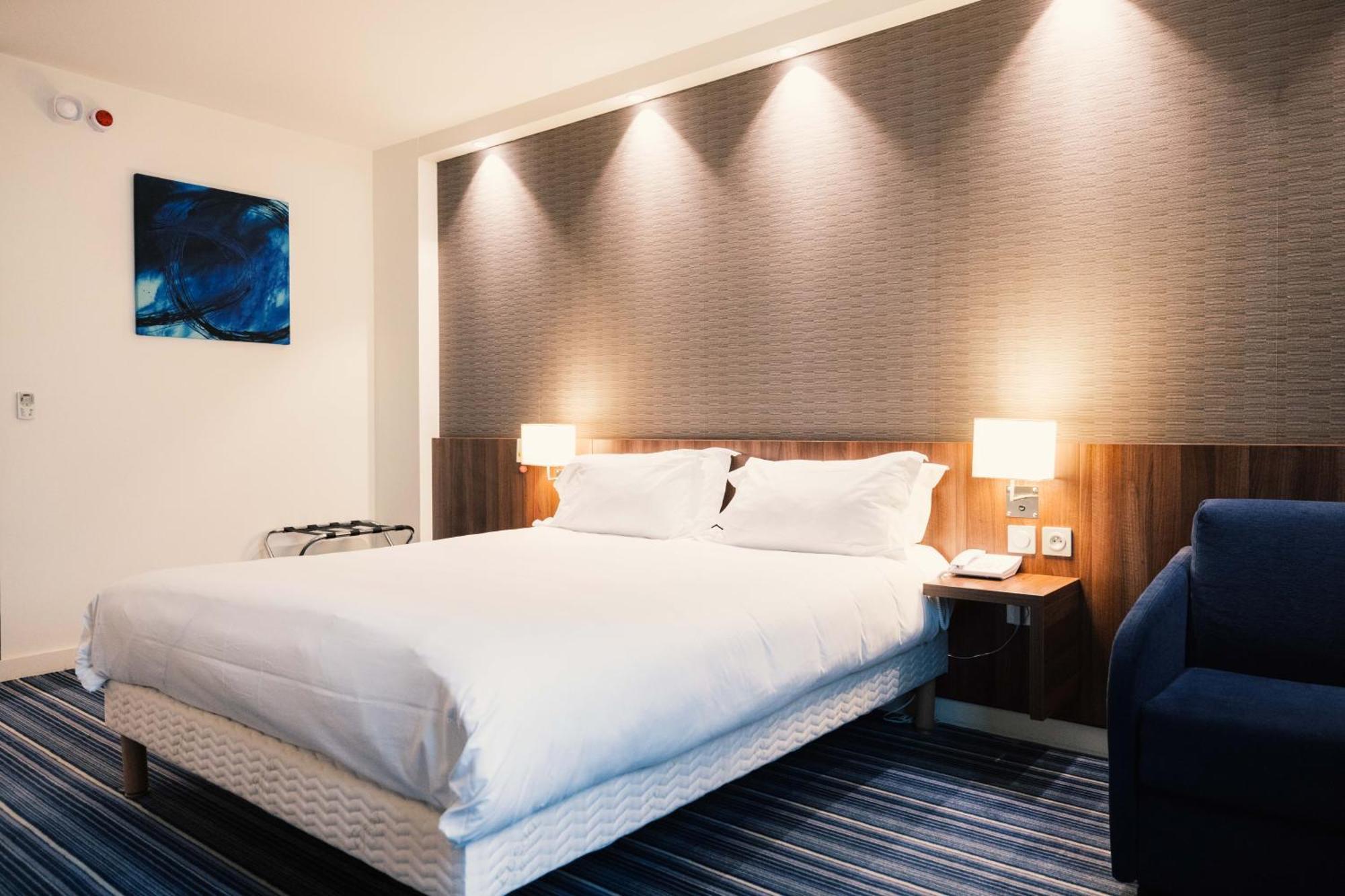 Holiday Inn Express Lille Centre By Ihg Екстериор снимка