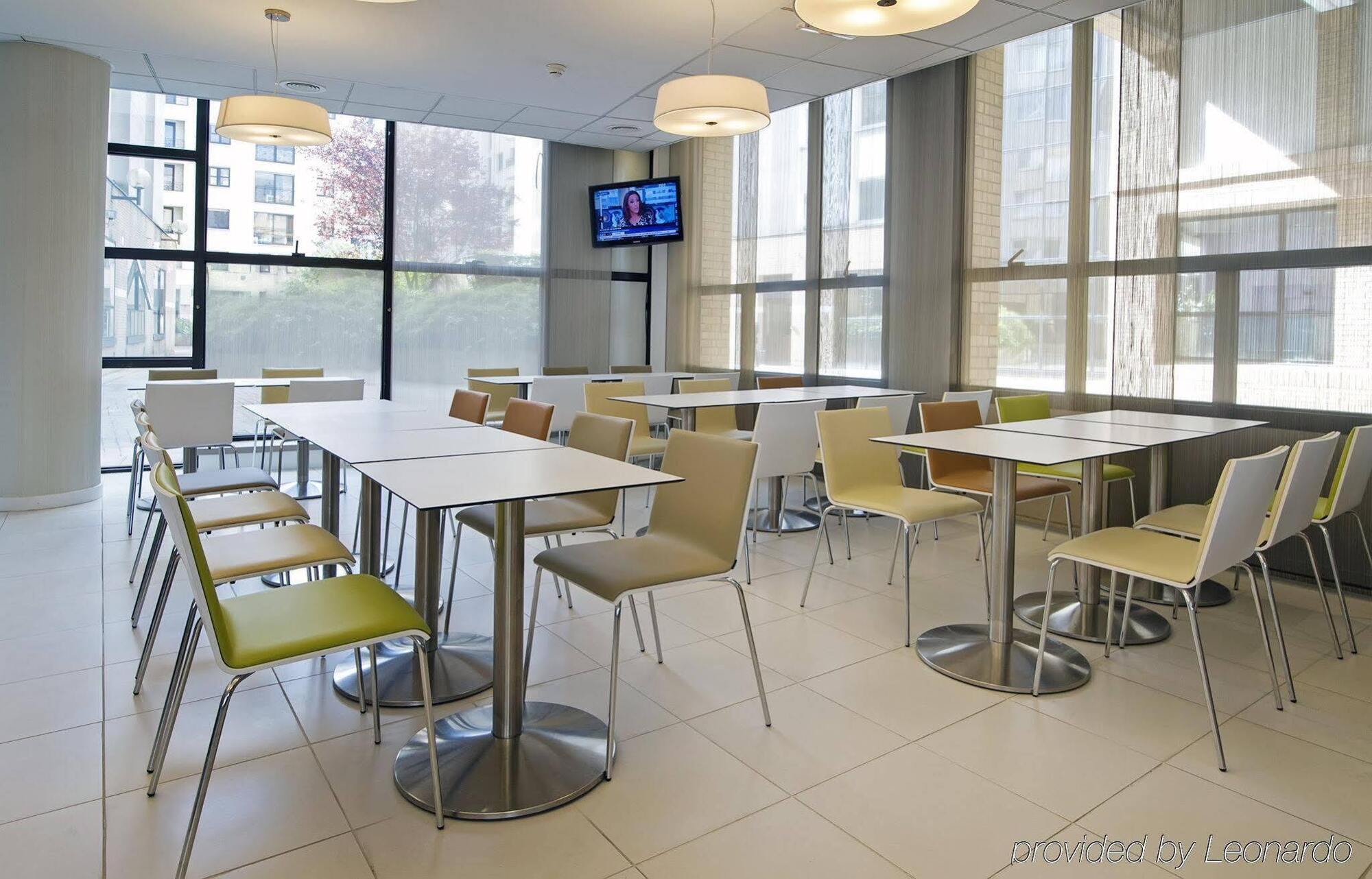 Holiday Inn Express Lille Centre By Ihg Екстериор снимка